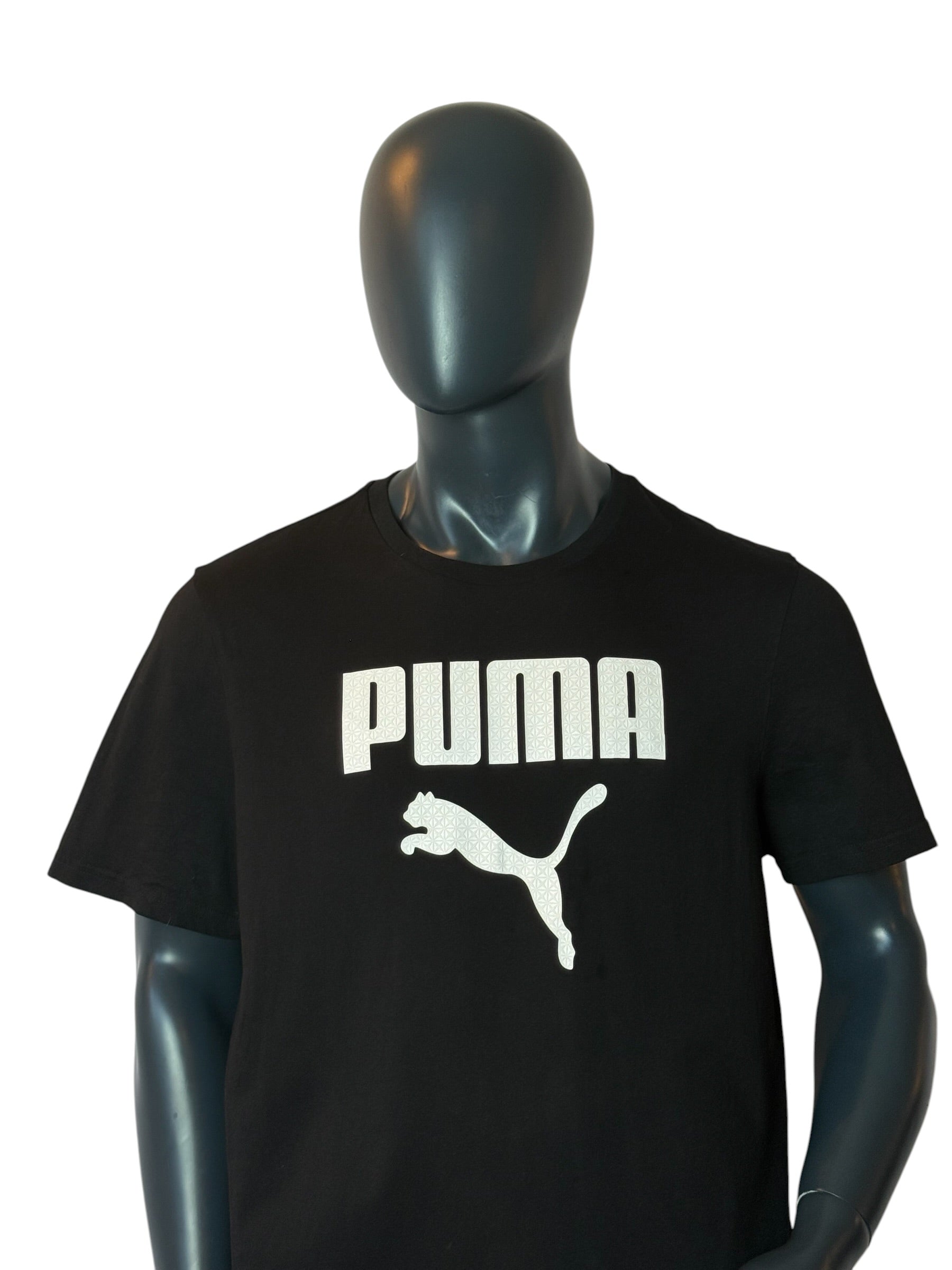 Puma Logo T Shirt Black Big Logo Vintage Sportswear Streetwear Tee